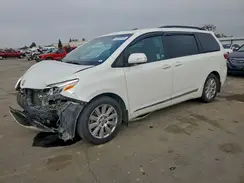 5TDYZ3DC8HS800214 2017 TOYOTA SIENNA