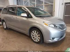 5TDYZ3DC8HS819930 2017 TOYOTA SIENNA
