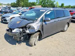 5TDYZ3DC8HS820138 2017 TOYOTA SIENNA