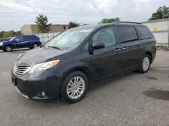 5TDYZ3DC8HS830233 2017 TOYOTA SIENNA
