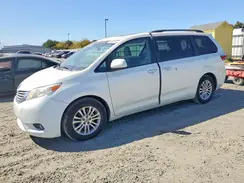5TDYZ3DC8HS837246 2017 TOYOTA SIENNA