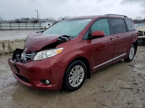 5TDYZ3DC8HS841099 2017 TOYOTA SIENNA - Image 1