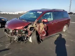 5TDYZ3DC8HS863183 2017 TOYOTA SIENNA
