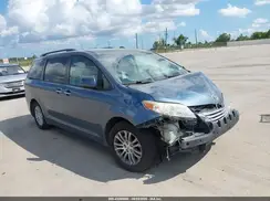 5TDYZ3DC8HS888097 2017 TOYOTA SIENNA