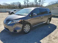 5TDYZ3DC8HS893882 2017 TOYOTA SIENNA