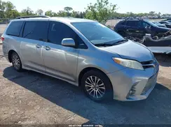 5TDYZ3DC8JS927115 2018 TOYOTA SIENNA