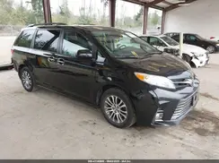 5TDYZ3DC8JS937210 2018 TOYOTA SIENNA