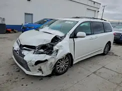 5TDYZ3DC8JS944867 2018 TOYOTA SIENNA