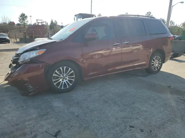 5TDYZ3DC8JS954914 2018 TOYOTA SIENNA - Image 1