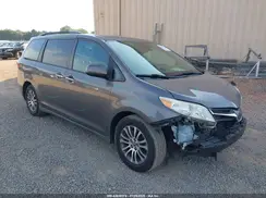 5TDYZ3DC8JS955965 2018 TOYOTA SIENNA