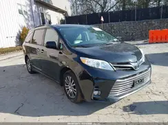 5TDYZ3DC8KS002450 2019 TOYOTA SIENNA