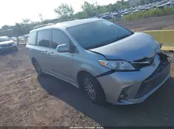 5TDYZ3DC8KS003467 2019 TOYOTA SIENNA