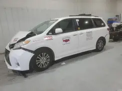 5TDYZ3DC8KS980317 2019 TOYOTA SIENNA