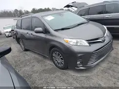 5TDYZ3DC8KS982777 2019 TOYOTA SIENNA