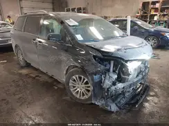 5TDYZ3DC8KS984979 2019 TOYOTA SIENNA