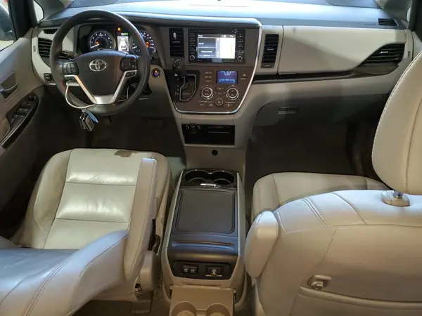 5TDYZ3DC8KS992130 2019 TOYOTA SIENNA - Image 8
