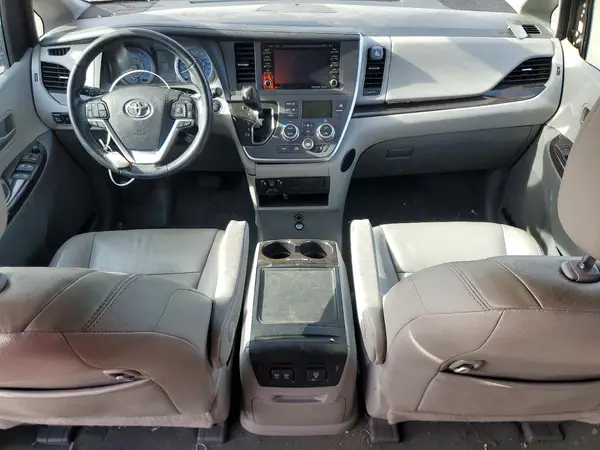 5TDYZ3DC8LS021985 2020 TOYOTA SIENNA - Image 8