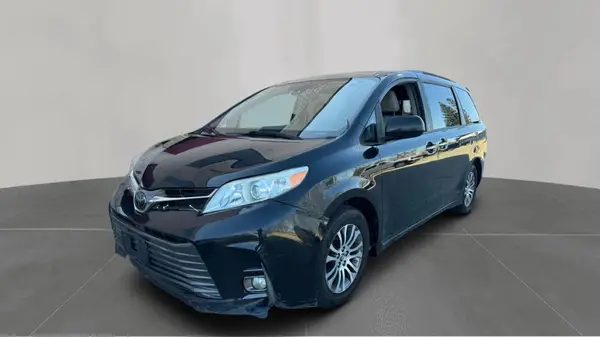 5TDYZ3DC8LS024546 2020 TOYOTA SIENNA - Image 2