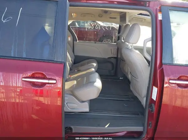 5TDYZ3DC8LS046997 2020 TOYOTA SIENNA - Image 8