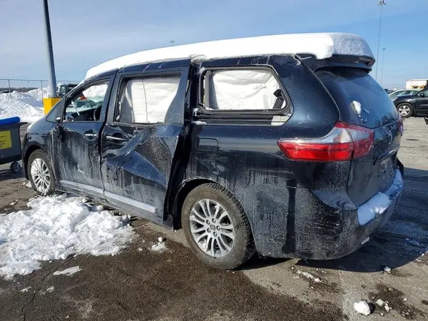 5TDYZ3DC8LS054968 2020 TOYOTA SIENNA - Image 2