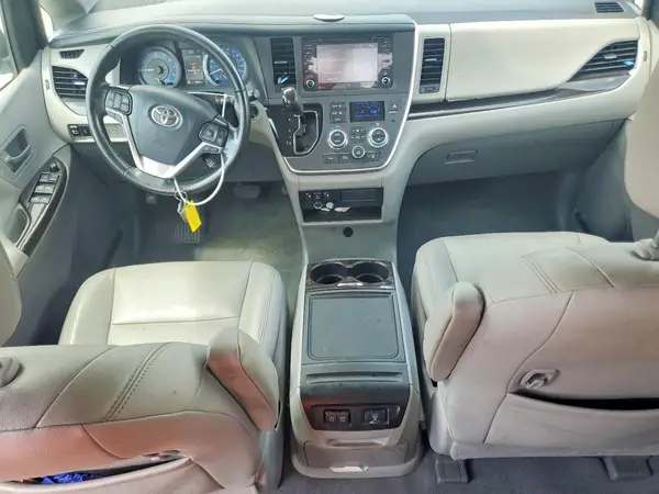 5TDYZ3DC8LS061208 2020 TOYOTA SIENNA - Image 8