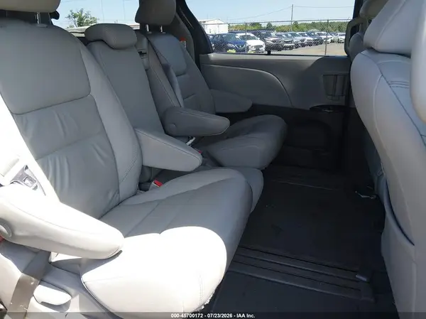 5TDYZ3DC8LS088005 2020 TOYOTA SIENNA - Image 8