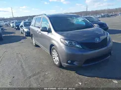 5TDYZ3DC9HS805907 2017 TOYOTA SIENNA