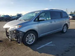 5TDYZ3DC9HS808208 2017 TOYOTA SIENNA