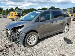 5TDYZ3DC9HS815028 2017 TOYOTA SIENNA