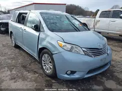 5TDYZ3DC9HS815837 2017 TOYOTA SIENNA