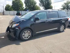 5TDYZ3DC9HS818253 2017 TOYOTA SIENNA
