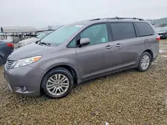 5TDYZ3DC9HS861216 2017 TOYOTA SIENNA