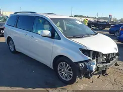 5TDYZ3DC9HS865329 2017 TOYOTA SIENNA