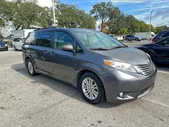 5TDYZ3DC9HS883877 2017 TOYOTA SIENNA
