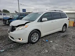 5TDYZ3DC9HS885919 2017 TOYOTA SIENNA