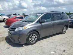 5TDYZ3DC9JS913742 2018 TOYOTA SIENNA
