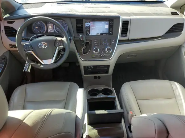 5TDYZ3DC9JS914485 2018 TOYOTA SIENNA - Image 8