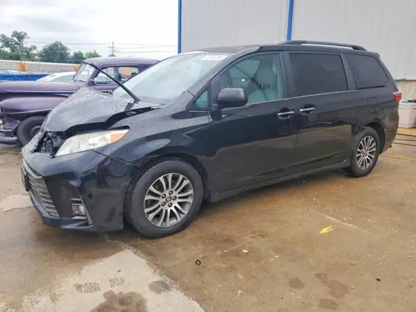 5TDYZ3DC9JS919539 2018 TOYOTA SIENNA - Image 1