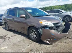 5TDYZ3DC9JS935742 2018 TOYOTA SIENNA