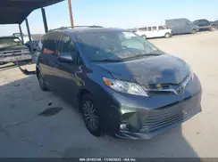 5TDYZ3DC9JS948992 2018 TOYOTA SIENNA