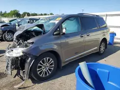 5TDYZ3DC9JS949947 2018 TOYOTA SIENNA