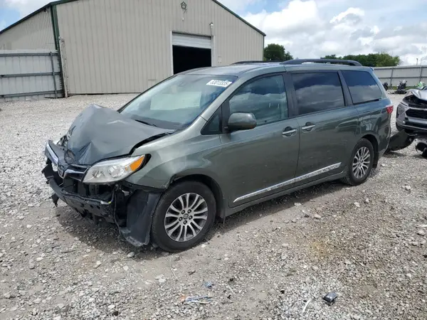 5TDYZ3DC9KS006166 2019 TOYOTA SIENNA - Image 1
