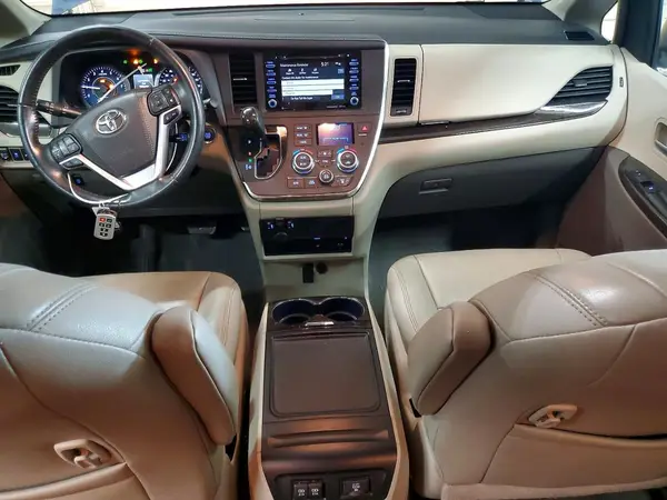 5TDYZ3DC9KS020018 2019 TOYOTA SIENNA - Image 8