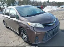 5TDYZ3DC9KS975871 2019 TOYOTA SIENNA