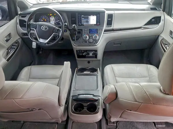 5TDYZ3DC9KS985560 2019 TOYOTA SIENNA - Image 8