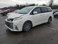 5TDYZ3DC9KS990029 2019 TOYOTA SIENNA