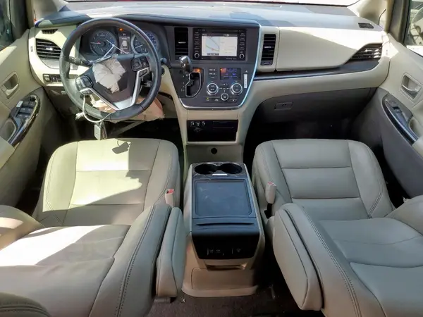 5TDYZ3DC9KS995084 2019 TOYOTA SIENNA - Image 8
