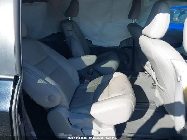 5TDYZ3DC9KS995408 2019 TOYOTA SIENNA - Image 8