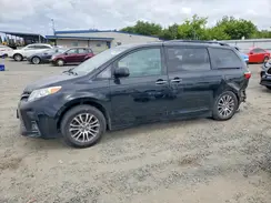 5TDYZ3DC9KS999670 2019 TOYOTA SIENNA