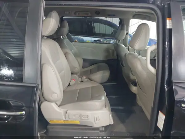 5TDYZ3DC9LS021669 2020 TOYOTA SIENNA - Image 8